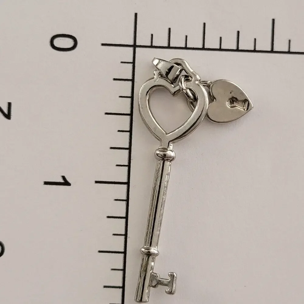 Womens Watch Silver Case Heart Key Charm Pendant Silver Tone Novelty Jewelry
